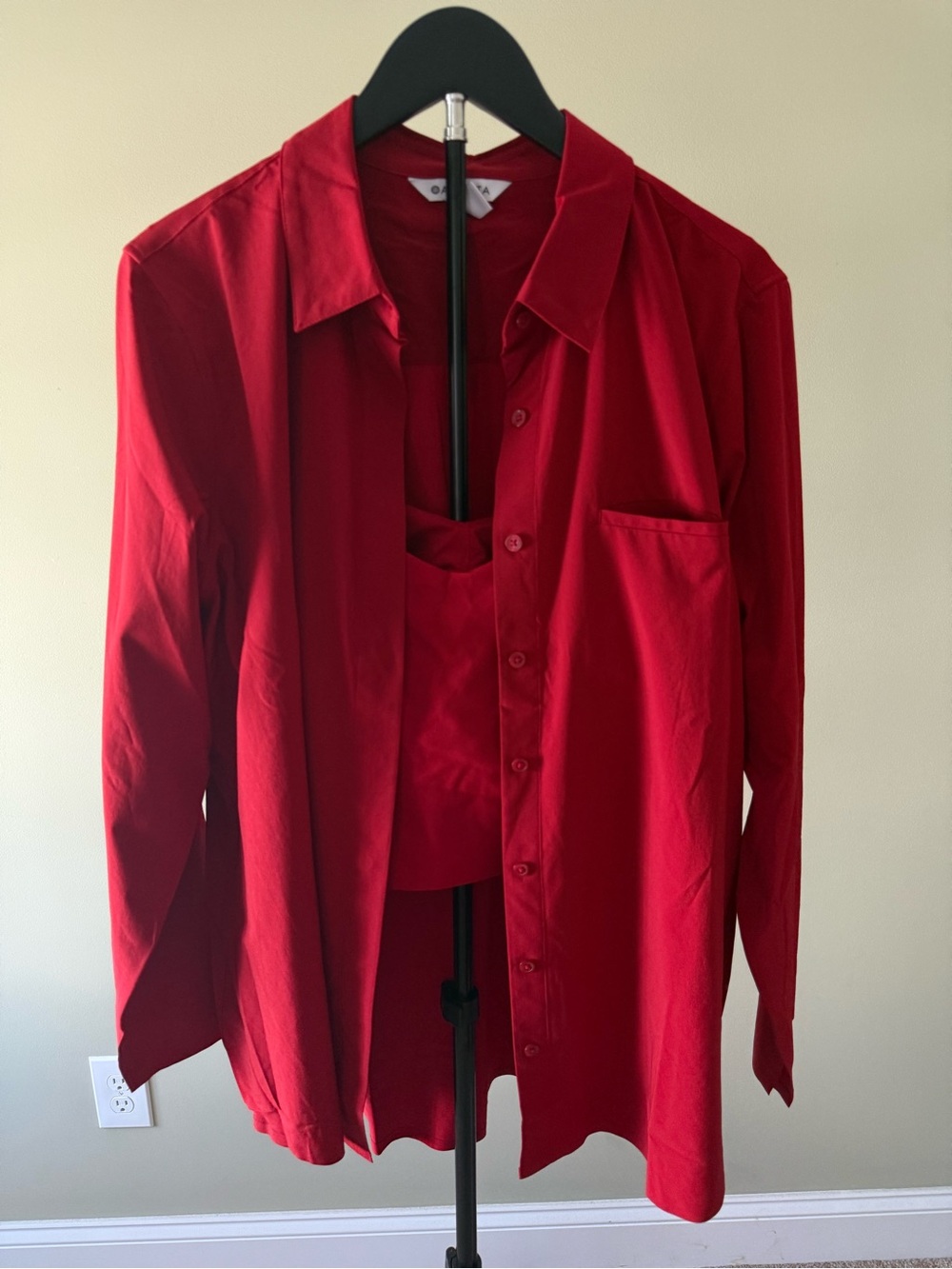 NWT Athleta Bold Red Button-Down Shirt (L) w Crop Padded Shelf Tank XL